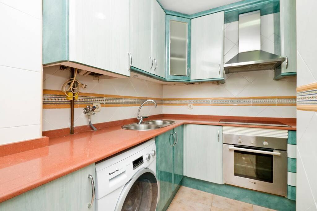 Apartamento Glorias:Sagrada Familia 15 Minutos - Playa 20 Minutos Barcelona Exterior foto